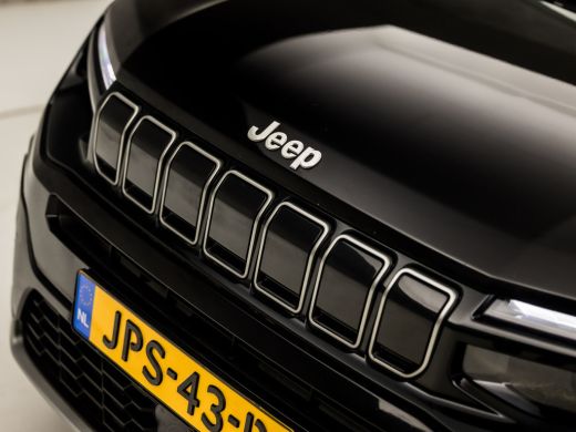 Jeep Avenger 1.2 Altitude Sport (VIRTUAL COCKPIT, APPLE CARPLAY, GROOT NAVI, JBL AUDIO, 360 CAMERA, LEDER, SPO... ActivLease financial lease