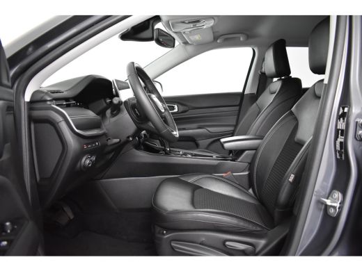 Jeep Compass 4xe 240 Plug-in Hybrid Electric Limited | Navi | LED | Cruise Adaptive | Parkeersensoren V+A | Ca... ActivLease financial lease