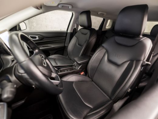 Jeep Compass 4xe 240 Plug-in Hybrid Electric S 240Pk Automaat (VIRTUAL COCKPIT, APPLE CARPLAY, GROOT NAVI, STU... ActivLease financial lease