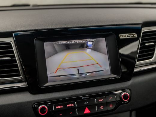 Kia Niro 1.6 GDi Hybrid Dynamic 142Pk Automaat (APPLE CARPLAY, NAVIGATIE, CAMERA, LEDER, CLIMATE, TREKHAAK... ActivLease financial lease