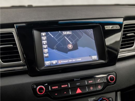 Kia Niro 1.6 GDi Hybrid Sport 142Pk Automaat (APPLE CARPLAY, NAVIGATIE, CAMERA, LEDER, CLIMATE, TREKHAAK, ... ActivLease financial lease