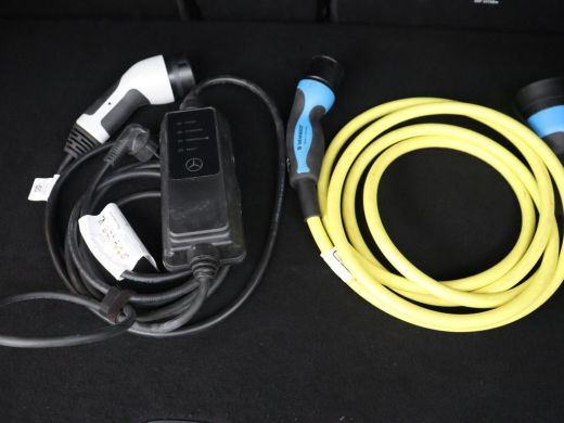 Mercedes-Benz A-Klasse 250e AMG Limited | Panoramadak | Stoelverwarming | Matrix LED | Memory | Carplay | Keyless | Came... ActivLease financial lease