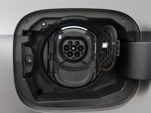 Mercedes-Benz A-Klasse 250e AMG Limited | Panoramadak | Stoelverwarming | Matrix LED | Memory | Carplay | Keyless | Came... ActivLease financial lease