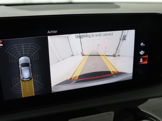 Mercedes-Benz A-Klasse 250e AMG Limited | Panoramadak | Stoelverwarming | Matrix LED | Memory | Carplay | Keyless | Came... ActivLease financial lease