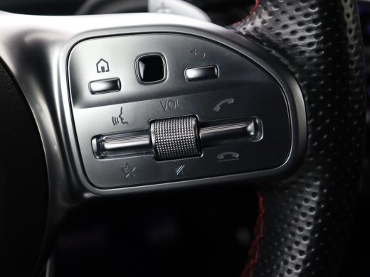 Mercedes-Benz A-Klasse 250e AMG Limited | Panoramadak | Stoelverwarming | Matrix LED | Memory | Carplay | Keyless | Came... ActivLease financial lease