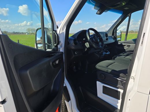 Mercedes-Benz Sprinter 317 1.9 CDI L3 H2 RWD - 170 Pk - Euro 6 - Camera - StoelVerwarming - MBUX ActivLease financial lease