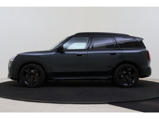 Mini Countryman E / John Cooper Works / Pakket L / 19" John Cooper Works Runway Spoke Black ActivLease financial lease
