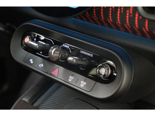 Mini Countryman E / John Cooper Works / Pakket L / 19" John Cooper Works Runway Spoke Black ActivLease financial lease