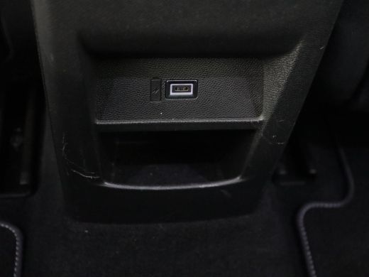 Opel Astra 1.6 Hybrid Edition | Trekhaak | Adaptive cruise | Carplay | Full LED | Parkeerhulp | Digital Cock... ActivLease financial lease