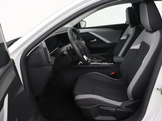 Opel Astra 1.6 Hybrid Edition | Trekhaak | Adaptive cruise | Carplay | Full LED | Parkeerhulp | Digital Cock... ActivLease financial lease