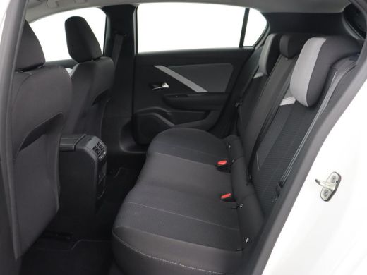 Opel Astra 1.6 Hybrid Edition | Trekhaak | Adaptive cruise | Carplay | Full LED | Parkeerhulp | Digital Cock... ActivLease financial lease