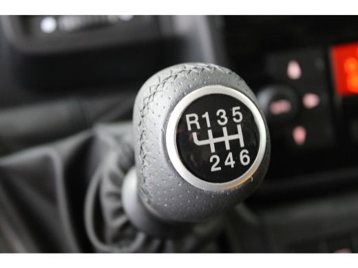 Opel Movano 2.2D 140 L2H2 3.3t | Navigatie | Parkeercamera | Cruise Control | ActivLease financial lease