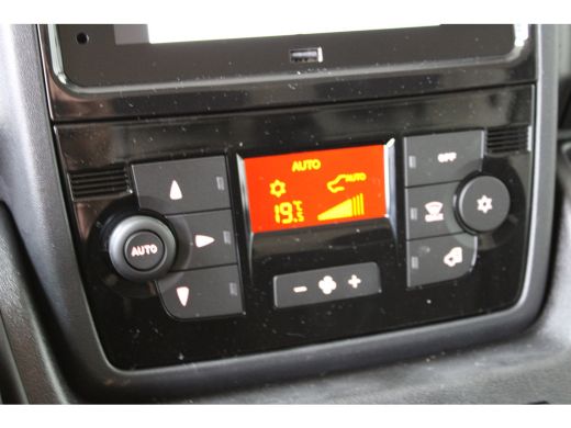 Opel Movano 2.2D 140 L2H2 3.3t | Navigatie | Parkeercamera | Cruise Control | ActivLease financial lease