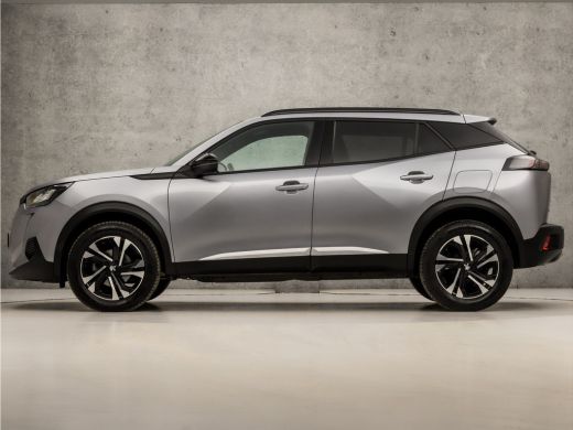 Peugeot 2008 1.2 PureTech Allure Sport Automaat (APPLE CARPLAY, NAVIGATIE, CLIMATE, 360 CAMERA, LEDER, SPORTST... ActivLease financial lease