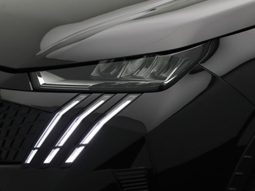 Peugeot 5008 1.2 Hybrid 136 Allure Automaat | 2 stoelen op derde rij | Achteruitrijcamera | Apple Carplay/Andr... ActivLease financial lease