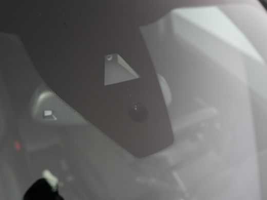 Peugeot e-2008 EV Allure Avantage 54 kWh | 11 kW lader | Airco (automatisch) | Apple Carplay/Android Auto|telefo... ActivLease financial lease