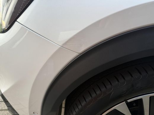 Peugeot e-2008 EV GT 50 kWh SOH 91% Navi! Camera! Stoelverw! Led! ActivLease financial lease