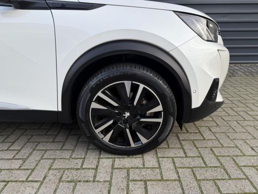 Peugeot e-2008 EV GT 50 kWh SOH 91% Navi! Camera! Stoelverw! Led! ActivLease financial lease