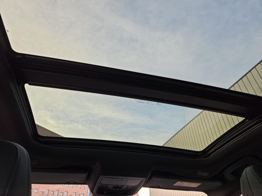 Peugeot e-3008 Launch Edition 325 Dual Motor 73 kWh Nappa Leder | Stoel Verwarming/Ventilatie/Massage | Focal | ... ActivLease financial lease