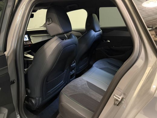 Peugeot e-308 GT Climate | Stoel+Stuurverwarming | Navigatie | Elektrische Achterklep | | 360 Vision & Drive As... ActivLease financial lease