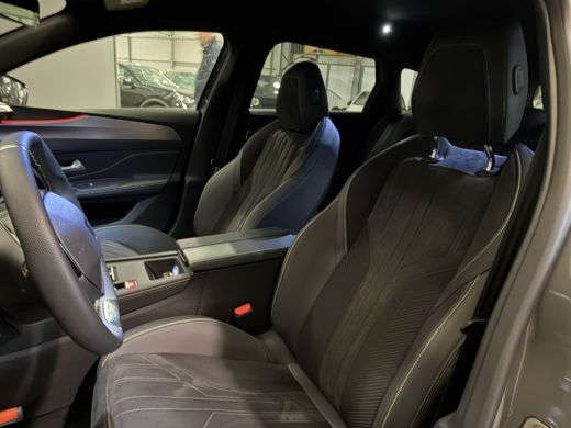 Peugeot e-308 GT Climate | Stoel+Stuurverwarming | Navigatie | Elektrische Achterklep | | 360 Vision & Drive As... ActivLease financial lease