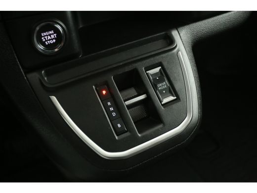 Peugeot e-Expert 75 kWh L3H1 Innovation | SOH 92% | Snelladen | 360&deg; | Clima | 3-Zits | HuD | Trekh. | Cruise | St... ActivLease financial lease