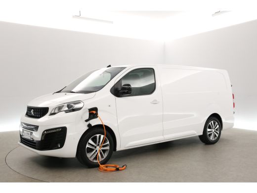 Peugeot e-Expert 75 kWh L3H1 Innovation | SOH 92% | Snelladen | 360&deg; | Clima | 3-Zits | HuD | Trekh. | Cruise | St... ActivLease financial lease