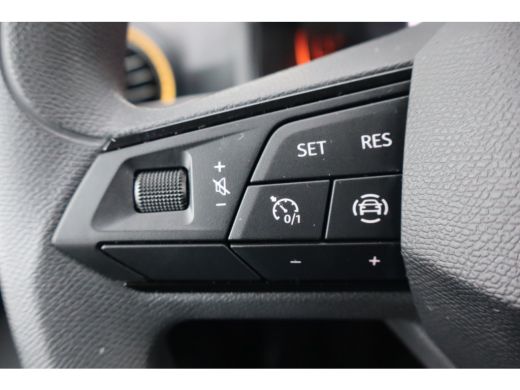 Seat Arona 1.0 EcoTSI Reference 95PK | Airco | Apple Carplay/Android Auto|telefoonintegratie premium | Cruis... ActivLease financial lease