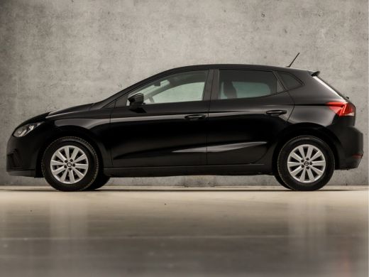 Seat Ibiza 1.0 TSI Intense Sport (APPLE CARPLAY, GROOT NAVI, CAMERA, CLIMATE, CRUISE, SPORTSTOELEN, GETINT G... ActivLease financial lease