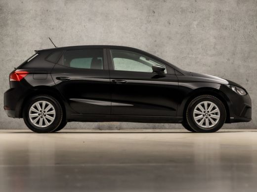 Seat Ibiza 1.0 TSI Intense Sport (APPLE CARPLAY, GROOT NAVI, CAMERA, CLIMATE, CRUISE, SPORTSTOELEN, GETINT G... ActivLease financial lease