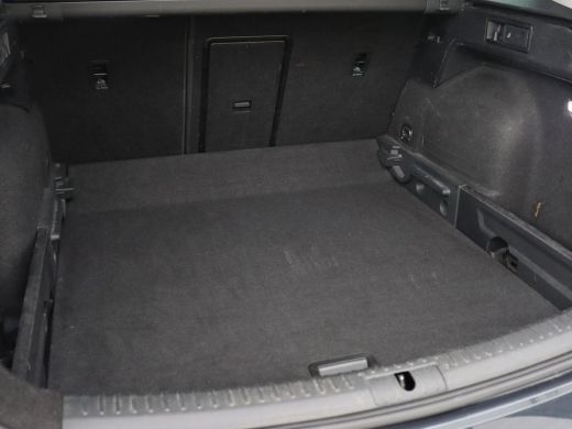 Seat Leon 1.0 TSI Style Intens | Stoelverwarming | Adaptive cruise | Camera | Carplay | Stuurverwarming | N... ActivLease financial lease