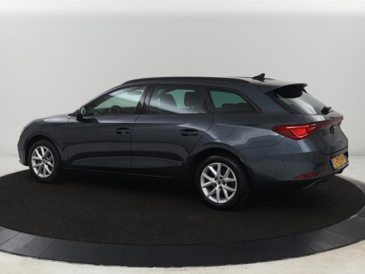 Seat Leon 1.0 TSI Style Intens | Stoelverwarming | Adaptive cruise | Camera | Carplay | Stuurverwarming | N... ActivLease financial lease