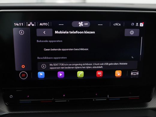 Seat Leon 1.0 TSI Style Intens | Stoelverwarming | Adaptive cruise | Camera | Carplay | Stuurverwarming | N... ActivLease financial lease