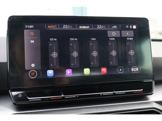 Seat Leon Sportstourer 1.0 eTSI Style Business Intense 110PK | Achteruitrijcamera | Keyless start | LED dag... ActivLease financial lease