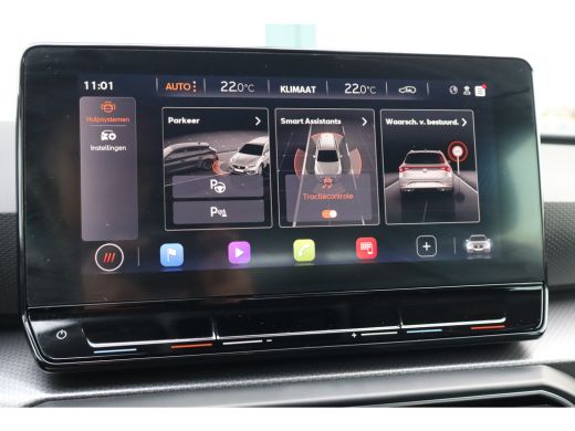 Seat Leon Sportstourer 1.0 eTSI Style Business Intense 110PK | Achteruitrijcamera | Keyless start | LED dag... ActivLease financial lease