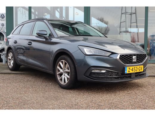 Seat Leon Sportstourer 1.0 eTSI Style Business Intense 110PK | Achteruitrijcamera | Keyless start | Trekhaak ActivLease financial lease