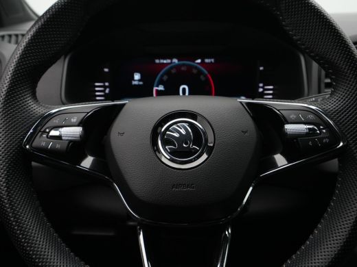 Skoda Karoq 1.5 TSI ACT 150pk Sportline Navigatie Trekhaak Camera Keyless Stoelverwarming 37 ActivLease financial lease