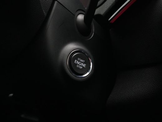 Skoda Karoq 1.5 TSI ACT 150pk Sportline Navigatie Trekhaak Camera Keyless Stoelverwarming 37 ActivLease financial lease