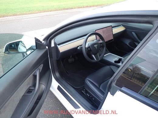 Tesla Model 3 Long Range AWD 90%SOH !! FACELIFT !! TREKHAAK/AUTOPILOT/WARMTEPOMP ActivLease financial lease