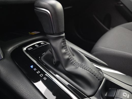 Toyota Corolla Cross 2.0 High Power Hybrid First Edition | Apple CarPlay | Stuur/Stoel verwarming | Blindspot | Rijkla... ActivLease financial lease