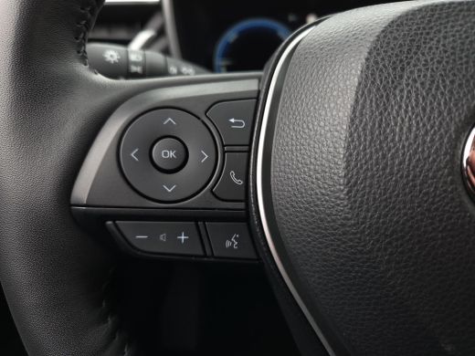 Toyota Corolla Cross 2.0 High Power Hybrid First Edition | Apple CarPlay | Stuur/Stoel verwarming | Blindspot | Rijkla... ActivLease financial lease