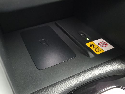 Toyota Corolla Cross 2.0 High Power Hybrid First Edition | Apple CarPlay | Stuur/Stoel verwarming | Blindspot | Rijkla... ActivLease financial lease