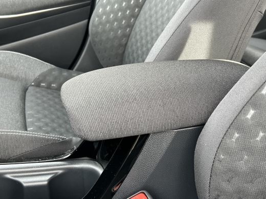 Toyota Corolla Touring Sports Hybrid 140 Active **NIEUWE AUTO/ DIRECT LEVERBAAR** ActivLease financial lease