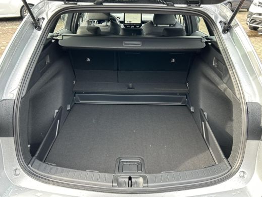 Toyota Corolla Touring Sports Hybrid 140 Active **NIEUWE AUTO/ DIRECT LEVERBAAR** ActivLease financial lease