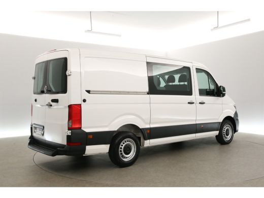 Volkswagen Crafter 35 2.0 TDI L3H2 | 177PK | DC | 3000kg Trekgew. | 6-Zits | Airco | Cruise | Carplay | Parkeersens... ActivLease financial lease