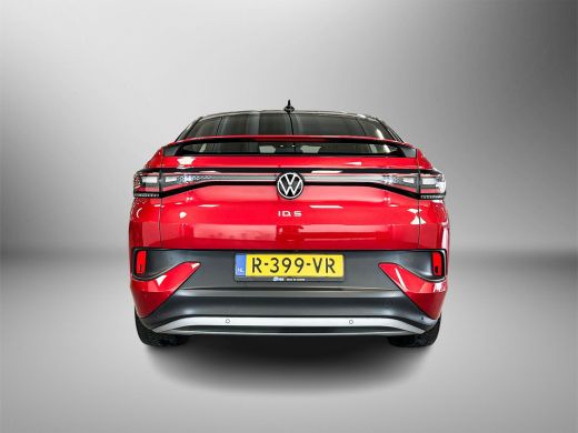 Volkswagen ID.5 Pro 77 kWh 360 graden camera 'Area View' | Parkeerassistent | Navigatie 'Discover Pro' | ActivLease financial lease