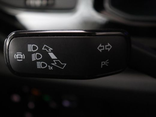 Volkswagen Taigo 1.0 TSI Life Business | Stoelverwarming | Trekhaak | Camera | Adaptive cruise | Navigatie | 17'' ... ActivLease financial lease