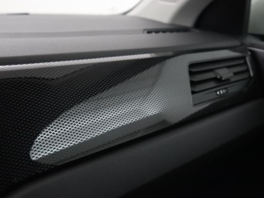 Volkswagen Taigo 1.0 TSI Life Business | Stoelverwarming | Trekhaak | Camera | Adaptive cruise | Navigatie | 17'' ... ActivLease financial lease