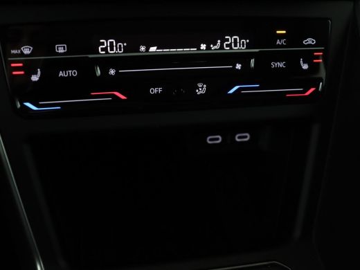 Volkswagen Taigo 1.0 TSI Life Business | Stoelverwarming | Trekhaak | Camera | Adaptive cruise | Navigatie | 17'' ... ActivLease financial lease