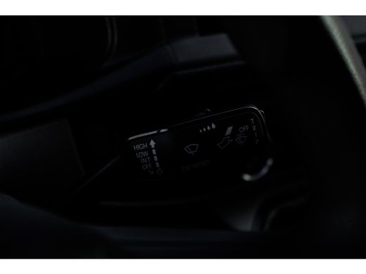 Volkswagen Transporter T6.1 2.0TDI | L2H1 | Airco | Cruise | Trekhaak ActivLease financial lease